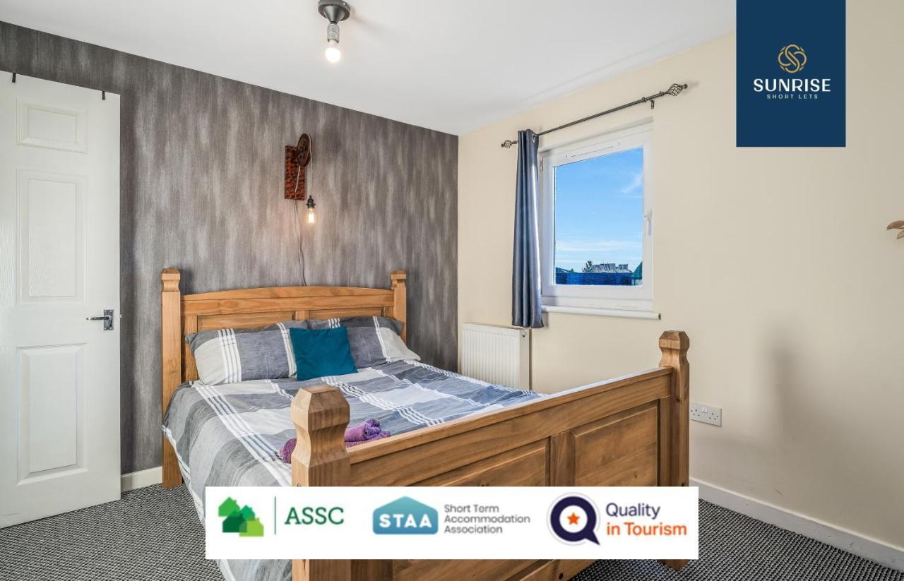 The Law, Has 4 Rooms With Tvs, 2 Bathrooms, Central, Free Parking, Fully Equipped, Contractor And Trades Favourite, 5 Mins To Centre - Long Stays, Invoice And Reduced Price Are Only Via Sunrise Short Lets Данді Екстер'єр фото